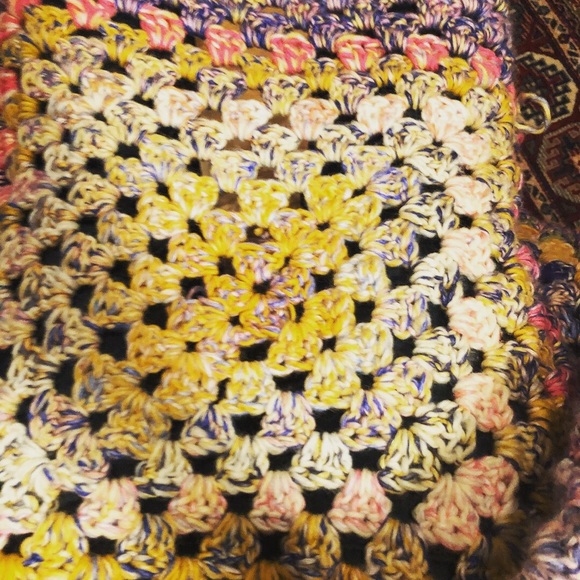 Meet your Posher, Kelly - Picture 3 of 4